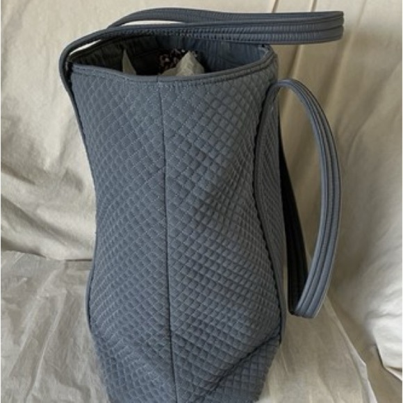 Vera Bradley Large Gray Tote G1 - Picture 2 of 8